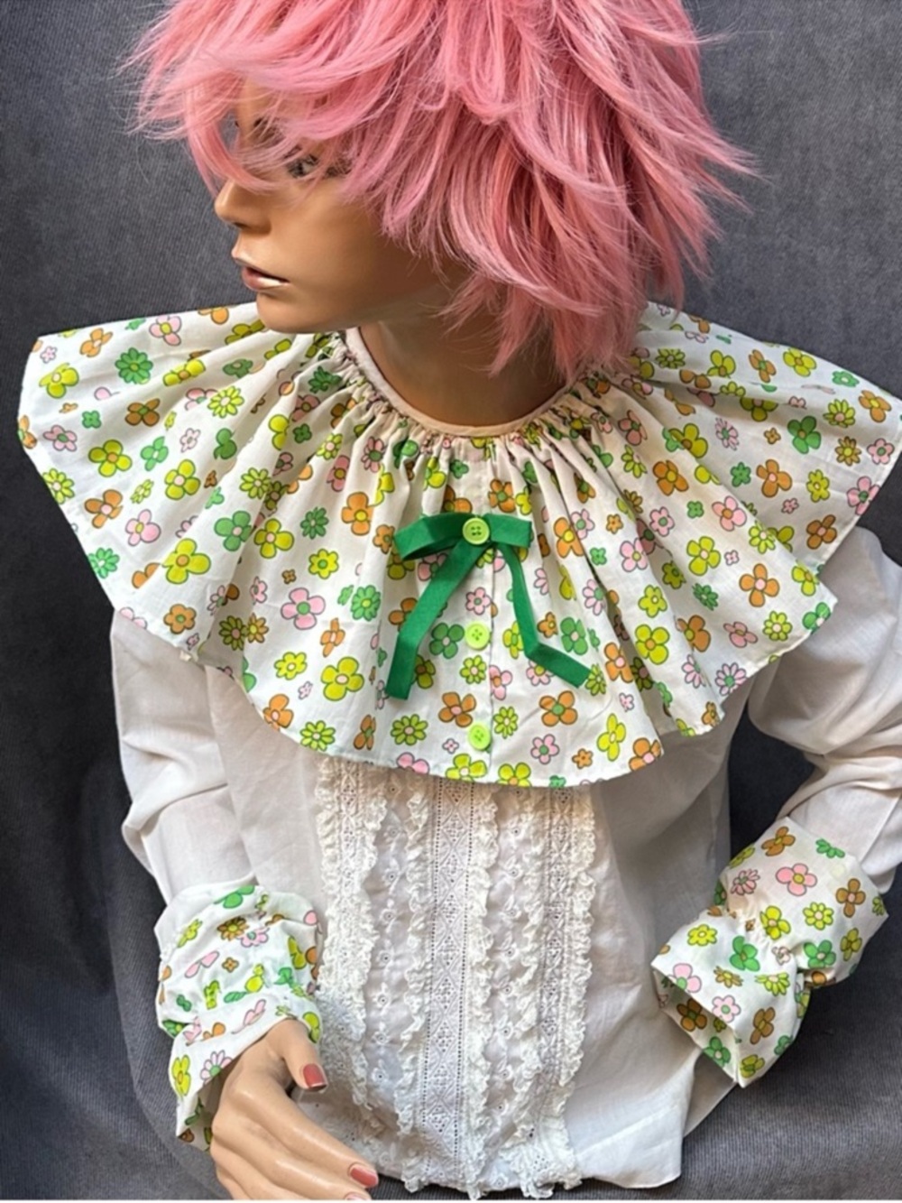 Vintage floral clown ruff + cuffs clown costume ruffle collar